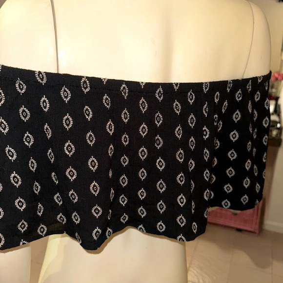 EARTHBOUND FLOUNCE SLEEVE OFF SHOULDER BOHO BLUE GEO PRINT FLOWY CROP M - Picture 7 of 12